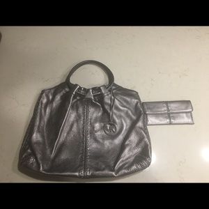 Micheal Kors handbag and wallet